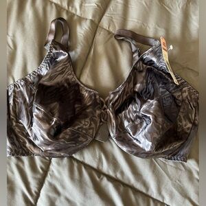 New NWT Curvation plus bra 42D‎ grey animal print underwire